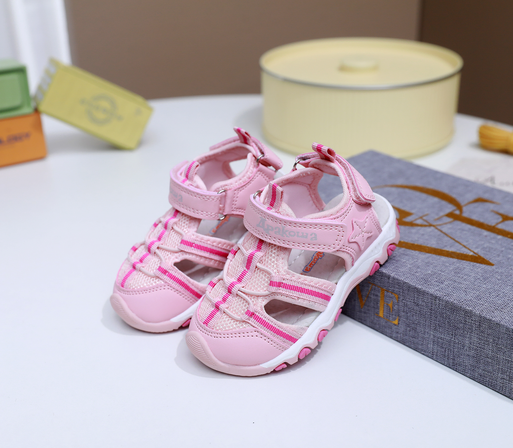 New Summer Children's Closed-T - Sport Loop Velcro incelemesi ve fiyatı