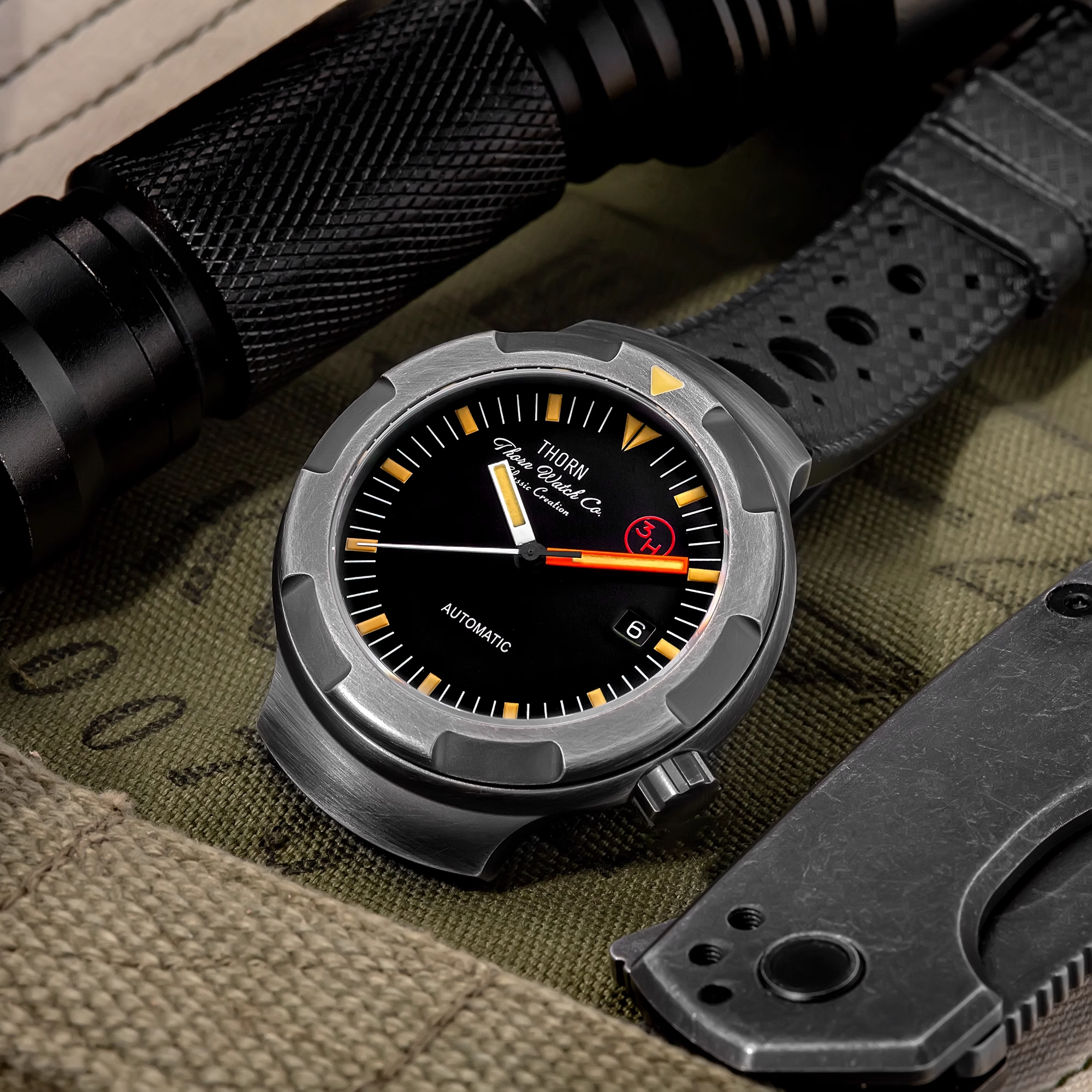 Thorn 42mm Men's Retro Titaniu - Rubber Strap Diver incelemesi ve fiyatı